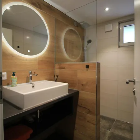 Separates Speicherhaeusle Auf Dem Hasenhof Mit Eigener Terrasse Mit Grill, Kachelofen, Wlan Holiday home *